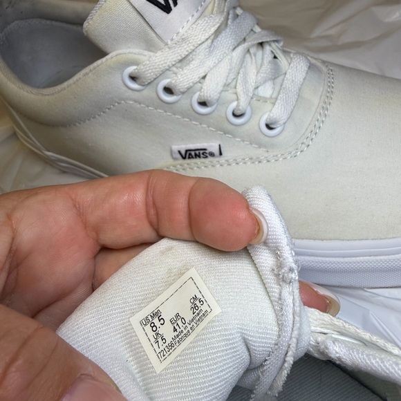 Vans Era White Sneakers - Picture 4 of 6